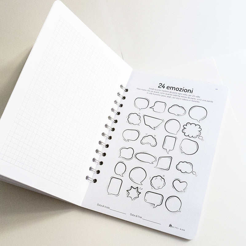 Set Book Money, 46 Sfide differenti per risparmiare, Block-notes, penna, busta risparmio  - Mod Cow