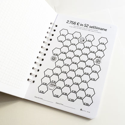 Set Book Money, 46 Sfide differenti per risparmiare, Block-notes, penna, busta risparmio  - Mod Cow